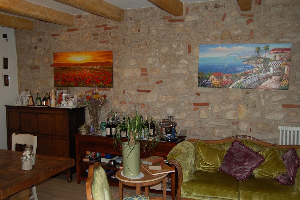 B&B Corte Giare SantʼAmbrogio di Valpolicella Exteriör bild