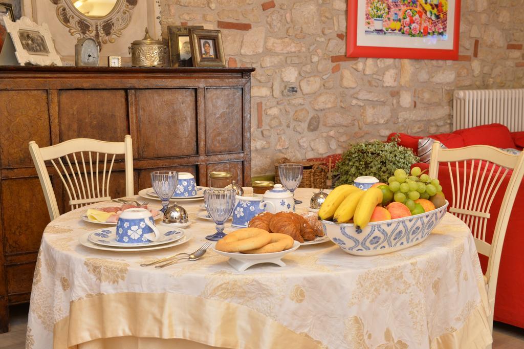 B&B Corte Giare SantʼAmbrogio di Valpolicella Exteriör bild