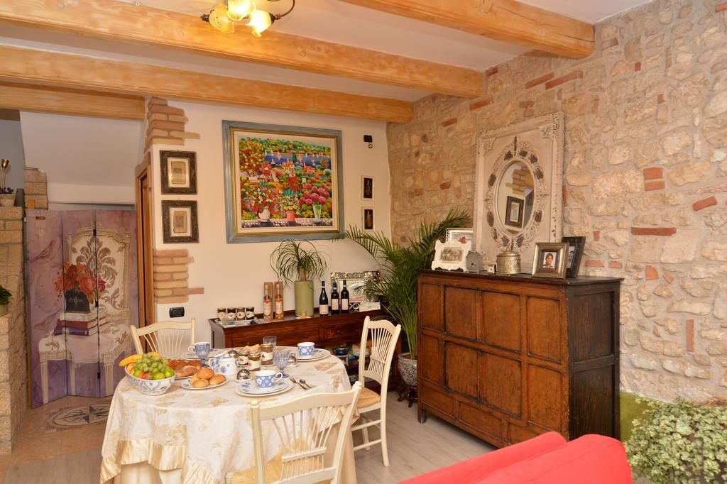 B&B Corte Giare SantʼAmbrogio di Valpolicella Exteriör bild